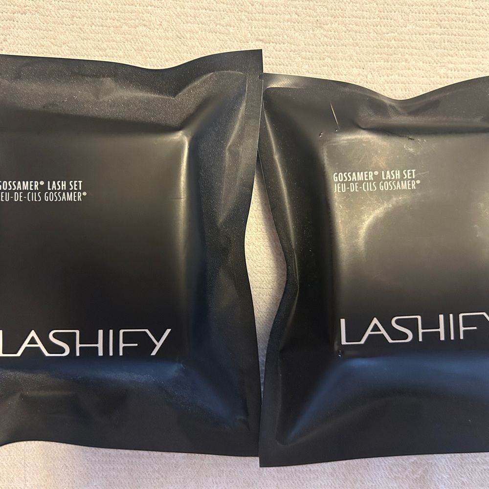 Lashify Control Kit Lash Set with additional lashes - Picture 5 of 7